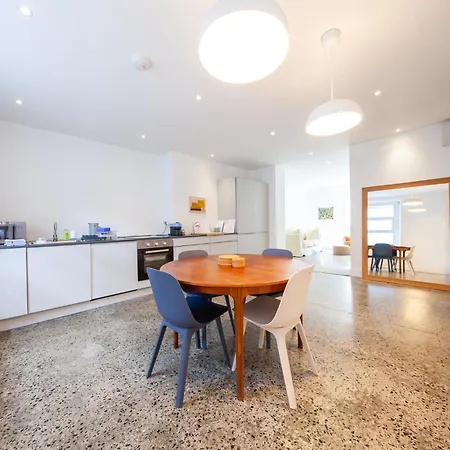 アパート Stunning And Modern 2 Bedroom In Stoneybatter ダブリン