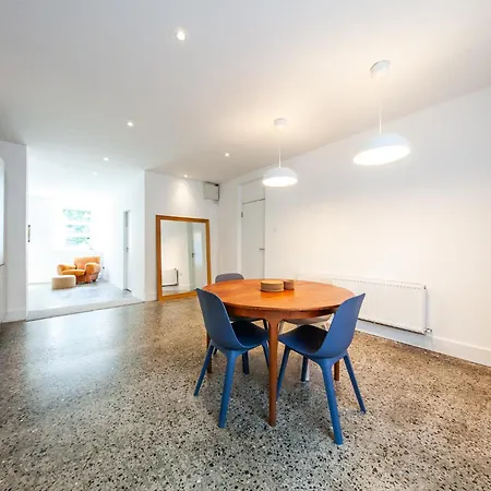 Stunning And Modern 2 Bedroom In Stoneybatter