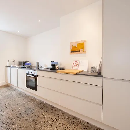 Stunning And Modern 2 Bedroom In Stoneybatter